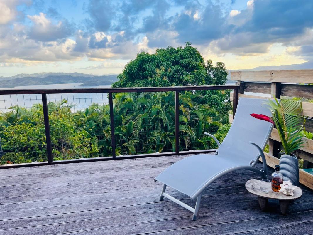 villa-avec-jacuzzi-vue-mer-tartane-caravelle - coin terrasse